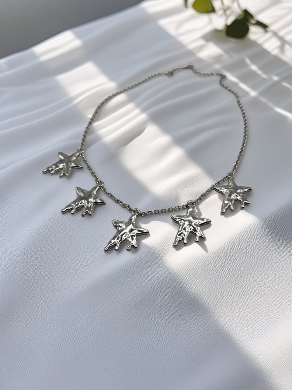 melting-star necklace