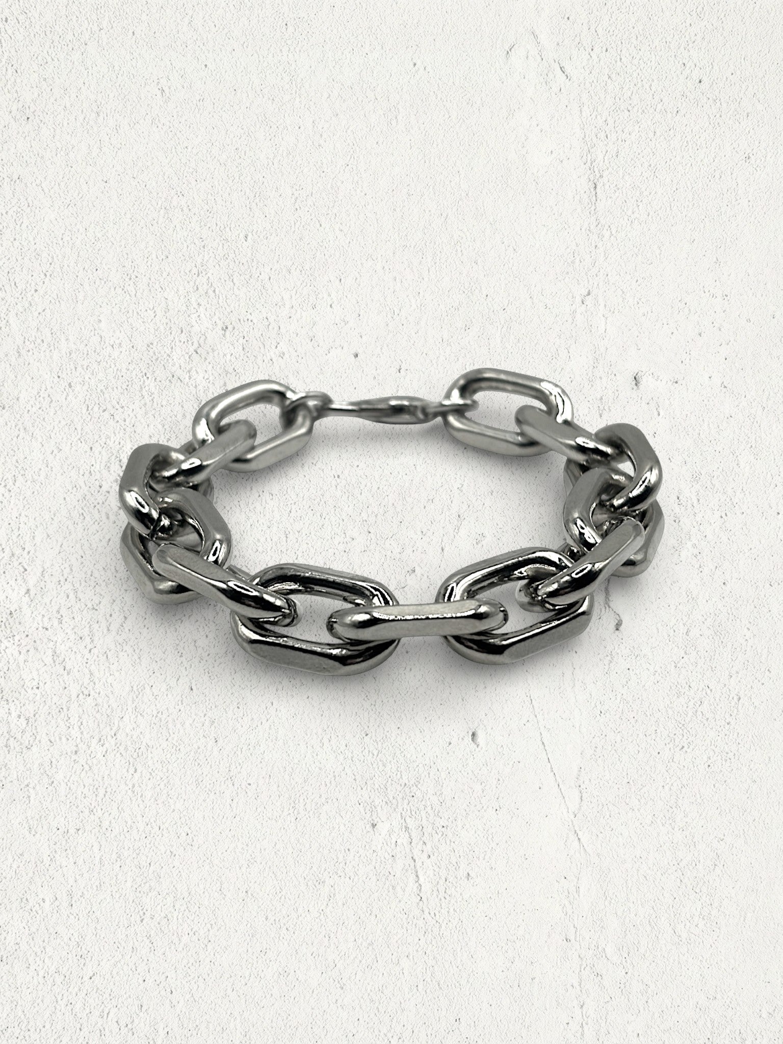 heavy-chain bracelet