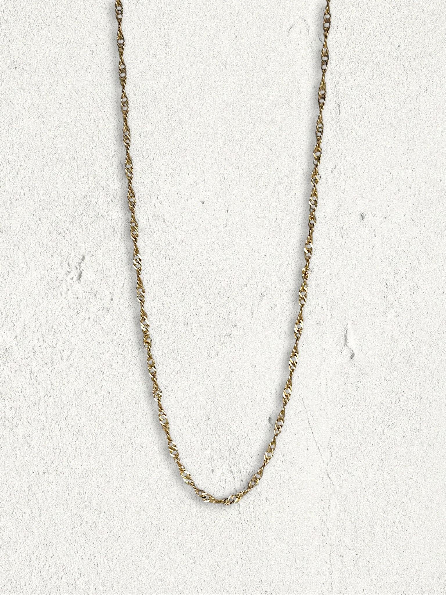bigger-twist necklace – Diluvio Roseo